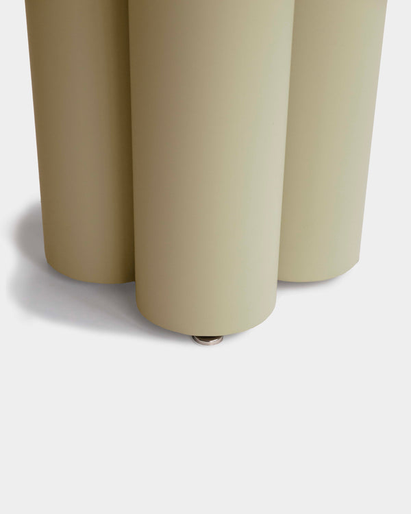 #taupe