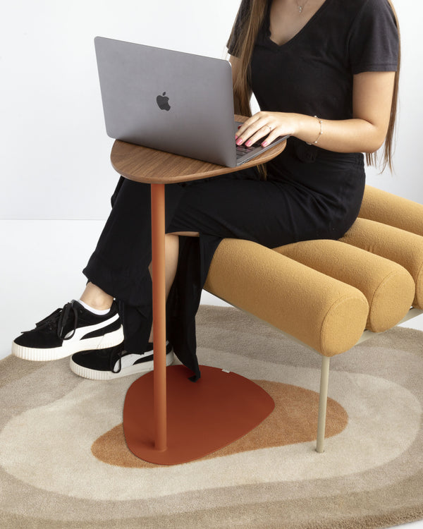 Mesa Lateral C-Side Orgânica Laminado