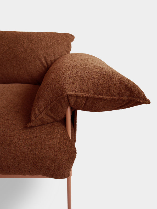Poltrona Asa Bouclé Boss Mogno