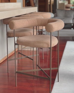 Banqueta Curva Tecido Bouclé